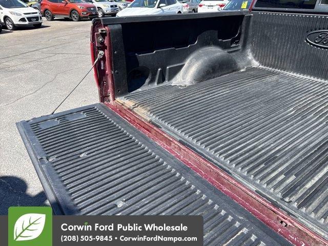 used 2006 Ford F-150 car, priced at $2,500