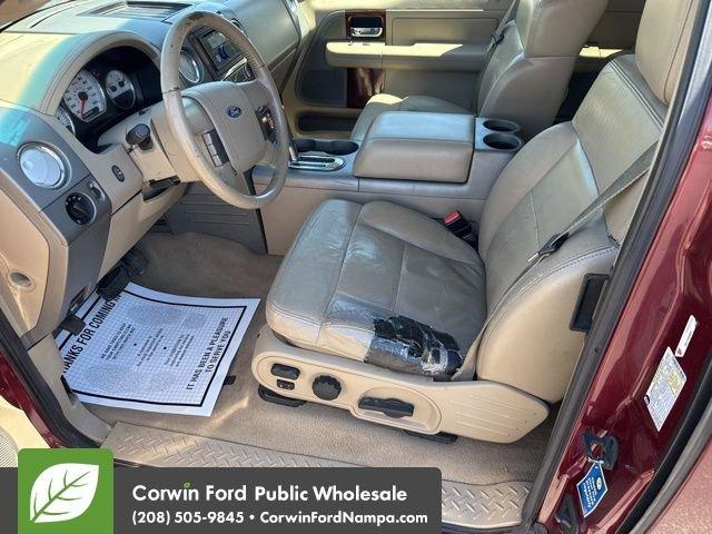 used 2006 Ford F-150 car, priced at $2,500