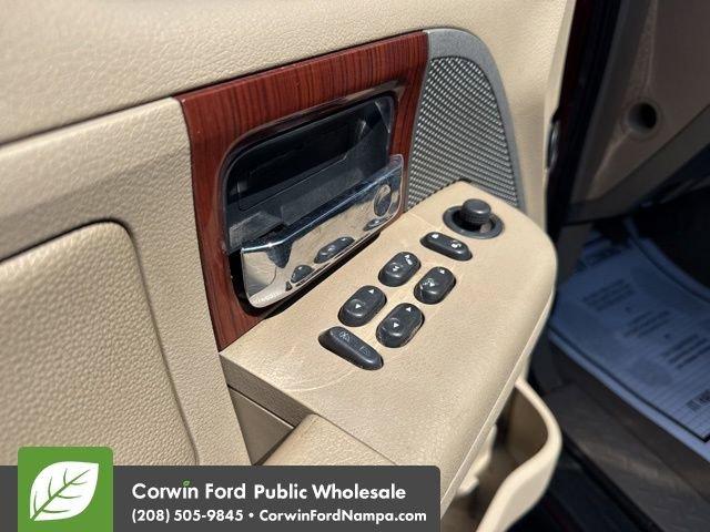used 2006 Ford F-150 car, priced at $2,500