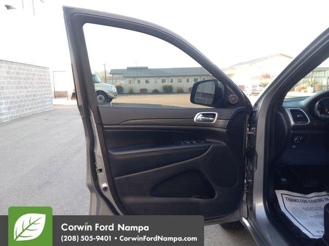 used 2019 Jeep Grand Cherokee car, priced at $22,689