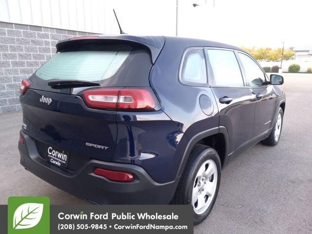 used 2015 Jeep Cherokee car, priced at $9,480