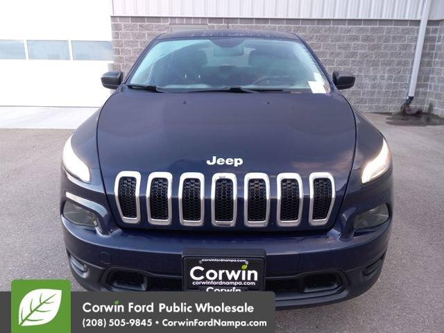 used 2015 Jeep Cherokee car, priced at $9,480
