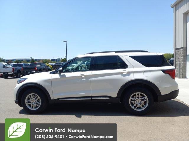 new 2025 Ford Explorer car, priced at $40,758