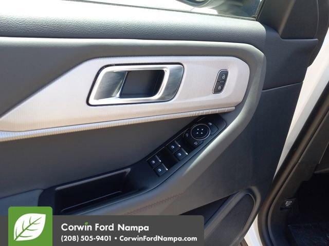 new 2025 Ford Explorer car, priced at $40,758