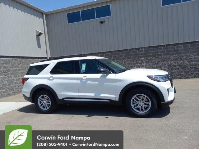 new 2025 Ford Explorer car, priced at $40,758