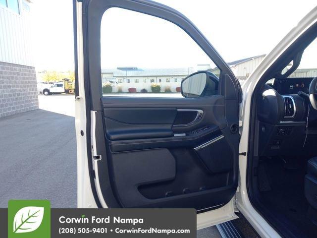 new 2025 Ford Expedition Max car, priced at $86,421