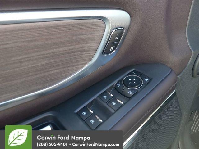 new 2025 Ford Expedition car, priced at $90,170