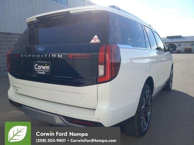 new 2025 Ford Expedition car, priced at $90,170