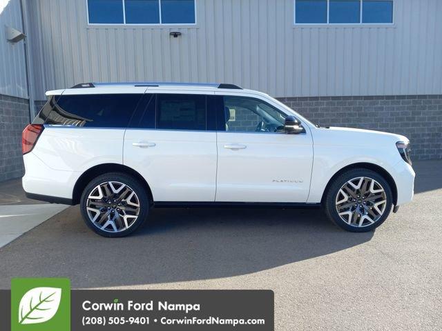 new 2025 Ford Expedition car, priced at $90,170