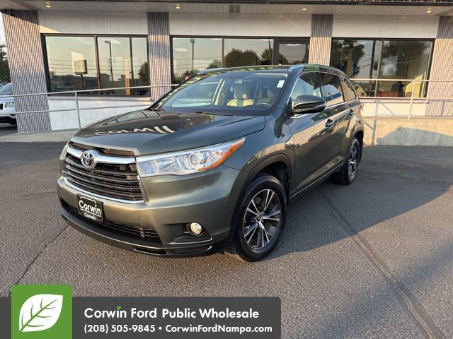 used 2016 Toyota Highlander car, priced at $19,500