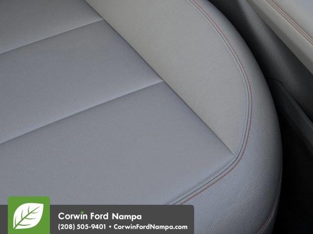 new 2025 Ford Explorer car, priced at $45,563