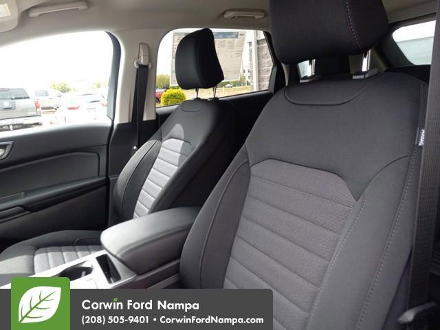 new 2024 Ford Edge car, priced at $35,400