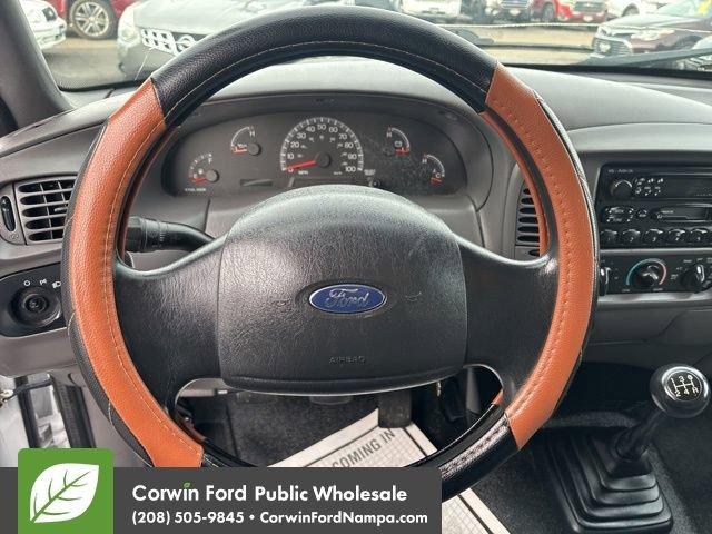 used 2004 Ford F-150 car, priced at $5,500