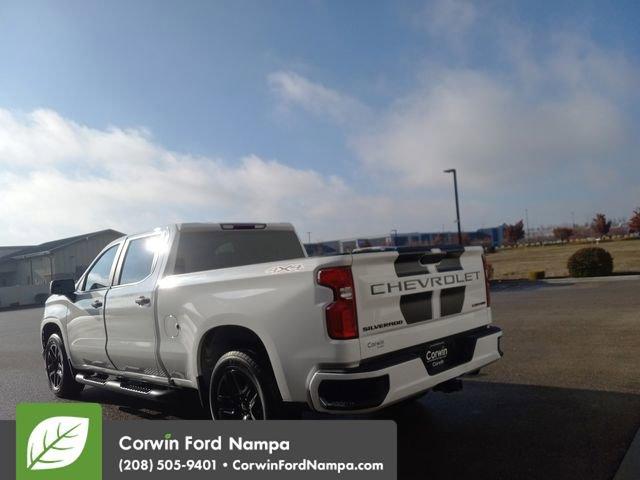 used 2021 Chevrolet Silverado 1500 car, priced at $32,000