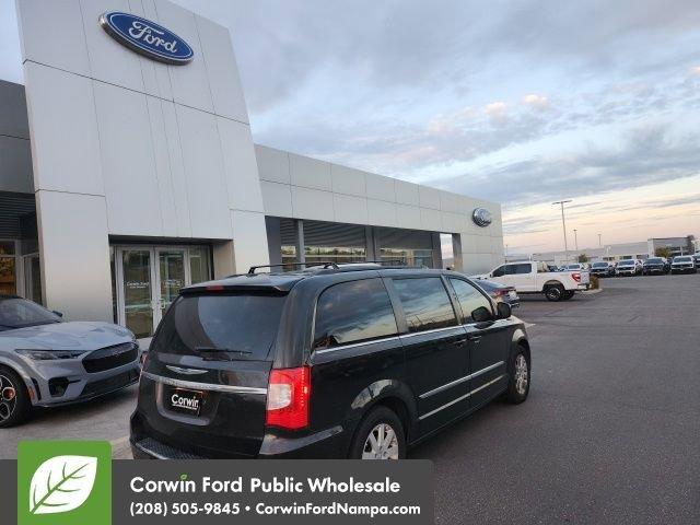 used 2014 Chrysler Town & Country car, priced at $8,500