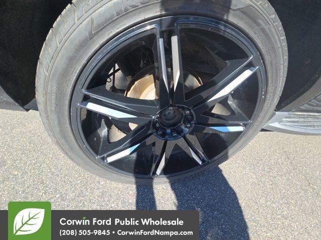 used 2016 Chevrolet Suburban car