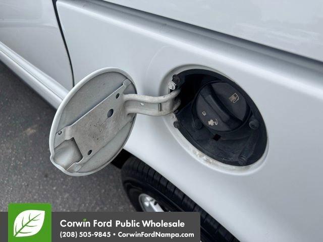 used 2006 Saturn Relay car, priced at $5,500