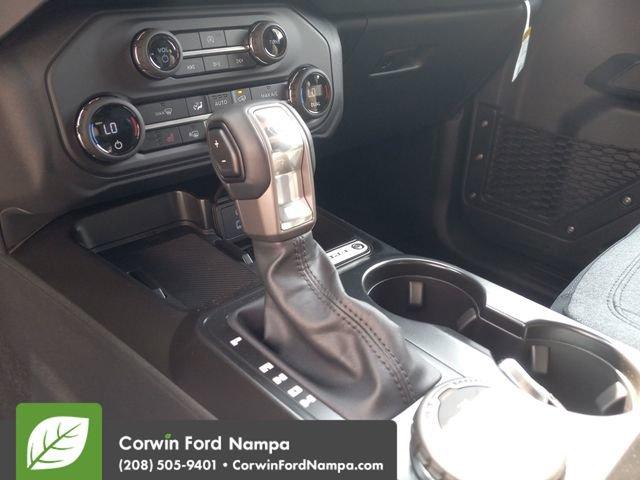 new 2025 Ford Bronco car, priced at $43,404