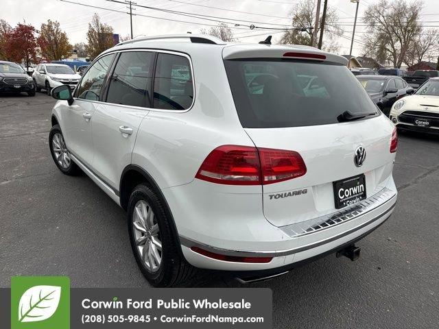 used 2015 Volkswagen Touareg car, priced at $10,989