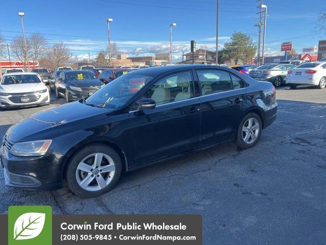 used 2013 Volkswagen Jetta car