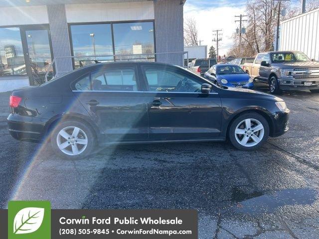 used 2013 Volkswagen Jetta car