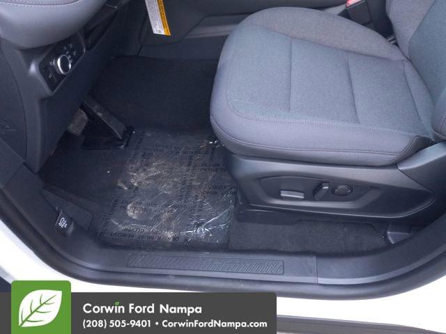new 2025 Ford Explorer car, priced at $40,892