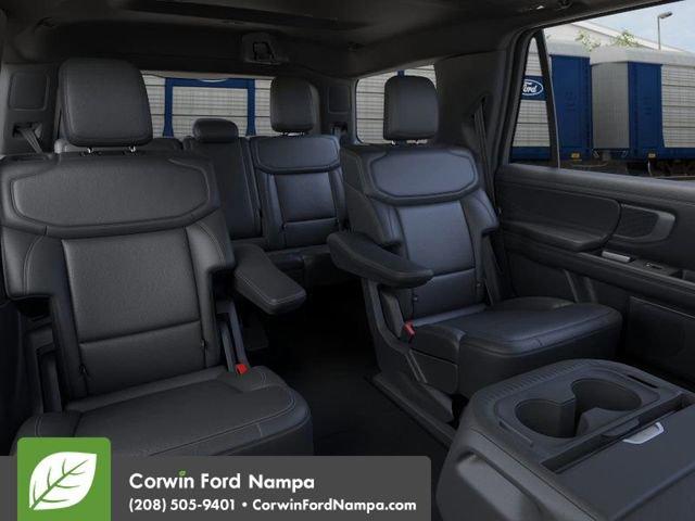 new 2025 Ford Expedition car, priced at $83,990