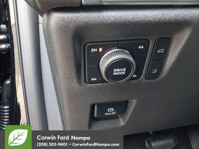 new 2025 Ford Expedition car, priced at $82,310