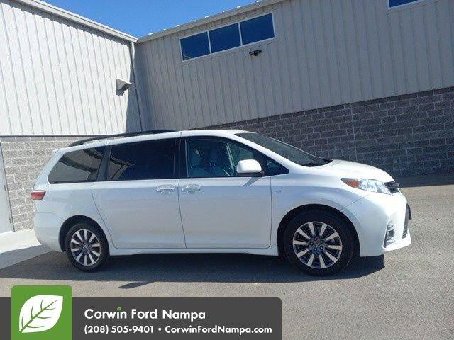 used 2020 Toyota Sienna car, priced at $35,389