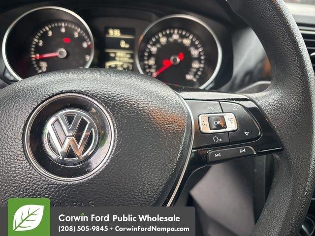 used 2015 Volkswagen Jetta car, priced at $11,000