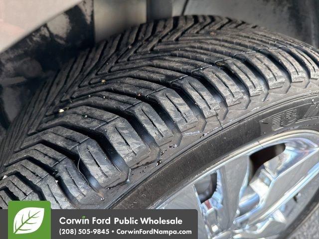 used 2012 Ford Edge car, priced at $6,989