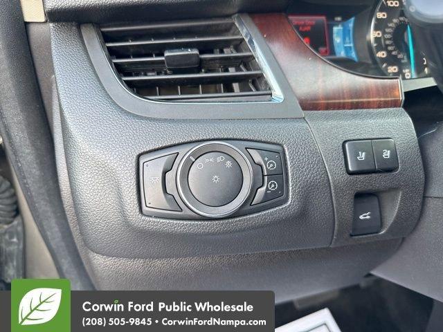 used 2012 Ford Edge car, priced at $6,989