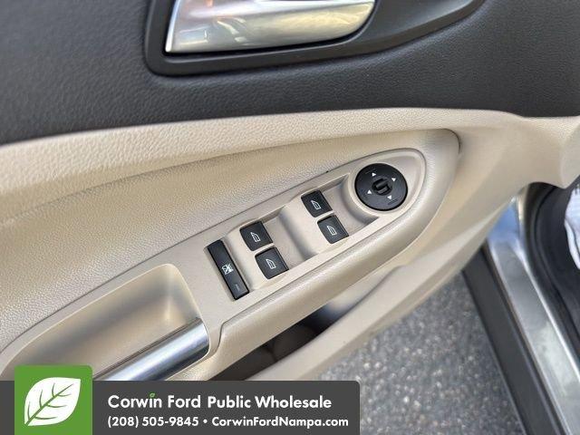 used 2015 Ford Escape car, priced at $9,434