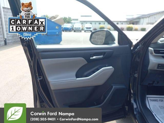 used 2021 Toyota Highlander Hybrid car, priced at $36,989