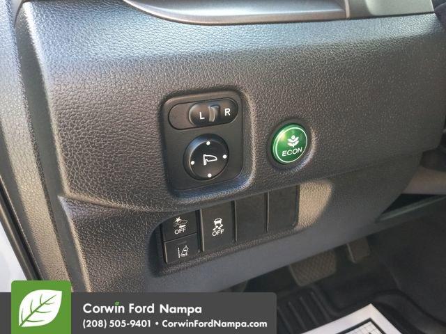used 2022 Honda Pilot car, priced at $30,000