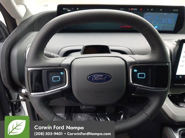 new 2025 Ford Expedition car, priced at $70,898