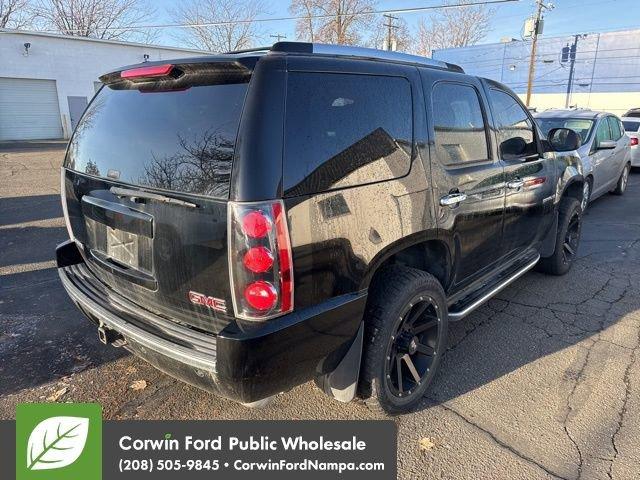 used 2007 GMC Yukon car, priced at $9,000