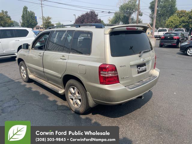 used 2002 Toyota Highlander car, priced at $5,989