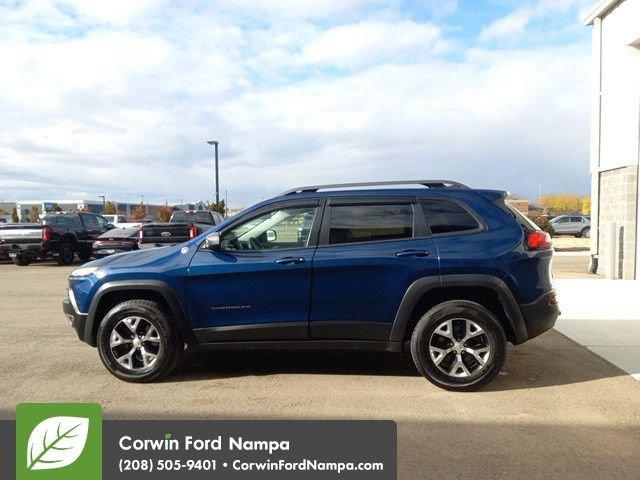 used 2018 Jeep Cherokee car, priced at $18,989