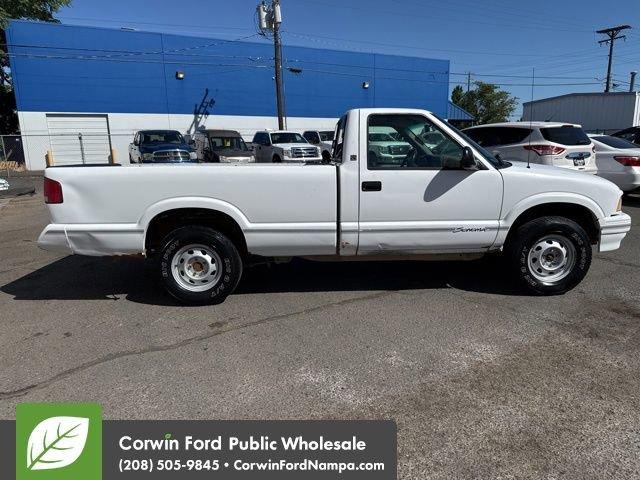 used 1997 GMC Sonoma car, priced at $4,975