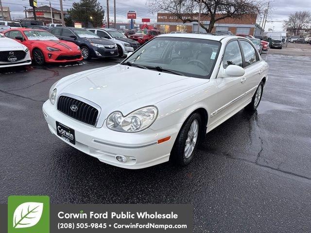 used 2005 Hyundai Sonata car, priced at $4,489