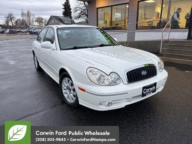 used 2005 Hyundai Sonata car, priced at $4,489