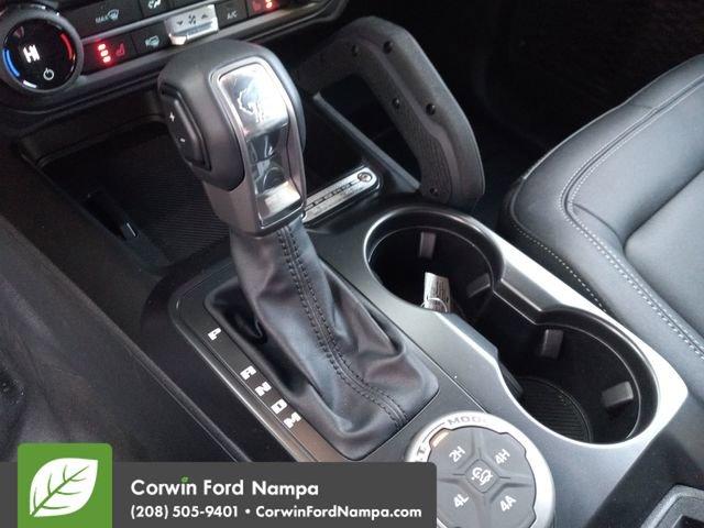 new 2025 Ford Bronco car, priced at $50,678