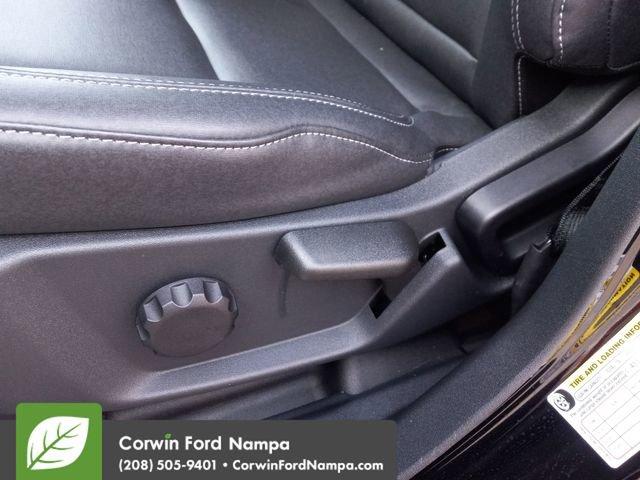 new 2025 Ford Bronco car, priced at $50,678