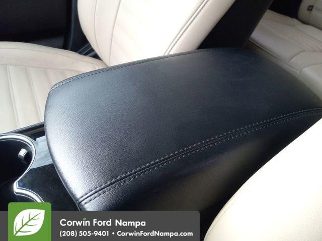 used 2017 Ford Edge car, priced at $14,000