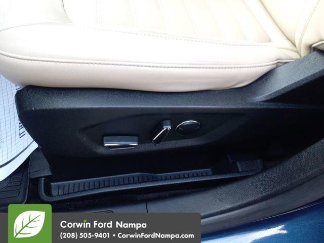 used 2017 Ford Edge car, priced at $14,000