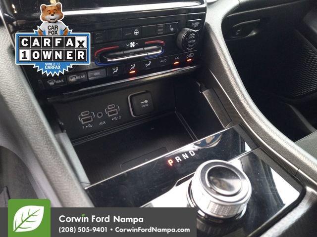 used 2024 Jeep Grand Cherokee L car, priced at $33,492