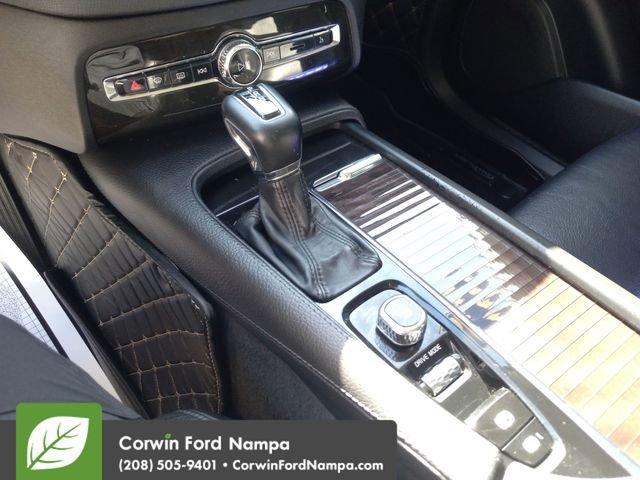 used 2018 Volvo XC90 car, priced at $20,991