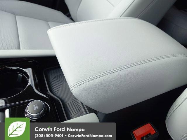 new 2025 Ford Explorer car, priced at $56,083