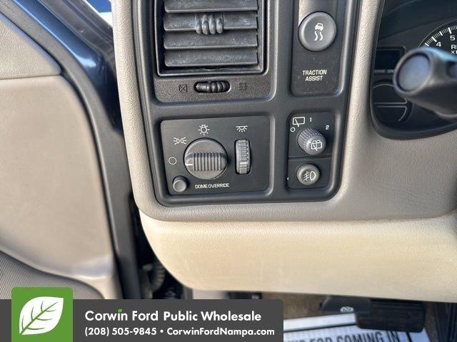 used 2002 GMC Yukon XL car, priced at $5,999